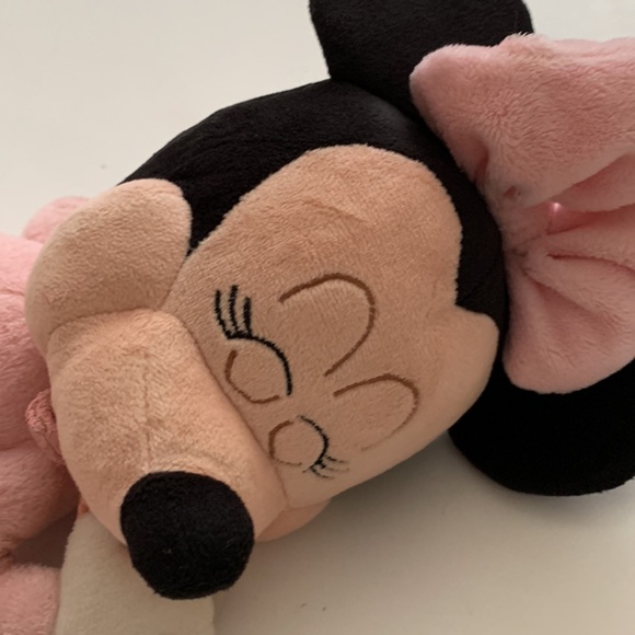 Minnie mouse, plush with pacifier, plays music - Picture 2 of 6